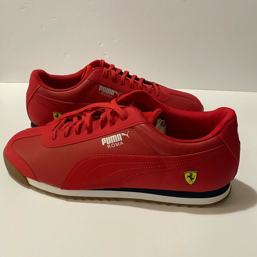 - Men’s Ferrari Puma Shoes